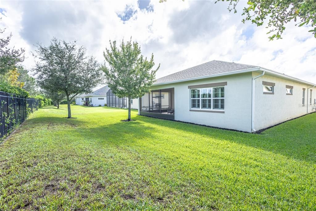 For Sale: $529,900 (3 beds, 3 baths, 2365 Square Feet)