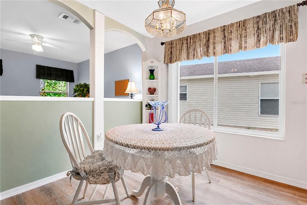 En Venta: $270,000 (2 camas, 2 baños, 1568 Pies cuadrados)