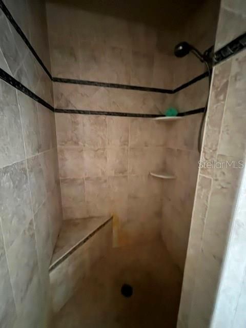 En Venta: $395,000 (4 camas, 3 baños, 2354 Pies cuadrados)