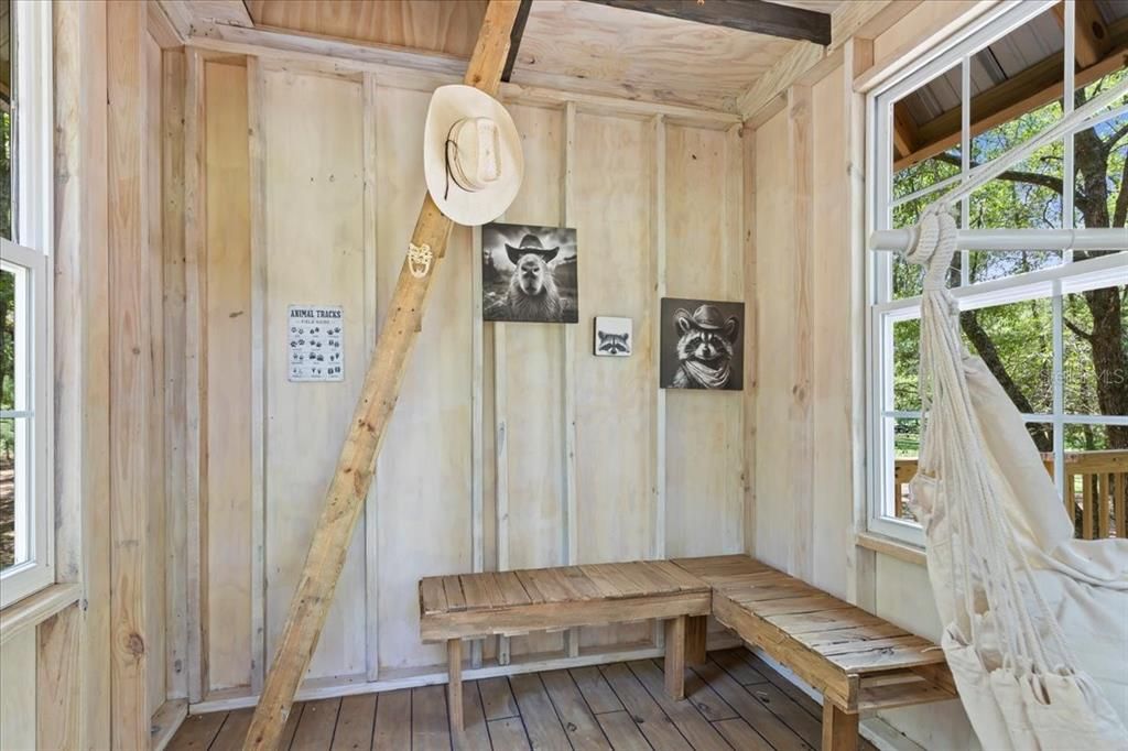 En Venta: $1,800,000 (4 camas, 3 baños, 2769 Pies cuadrados)