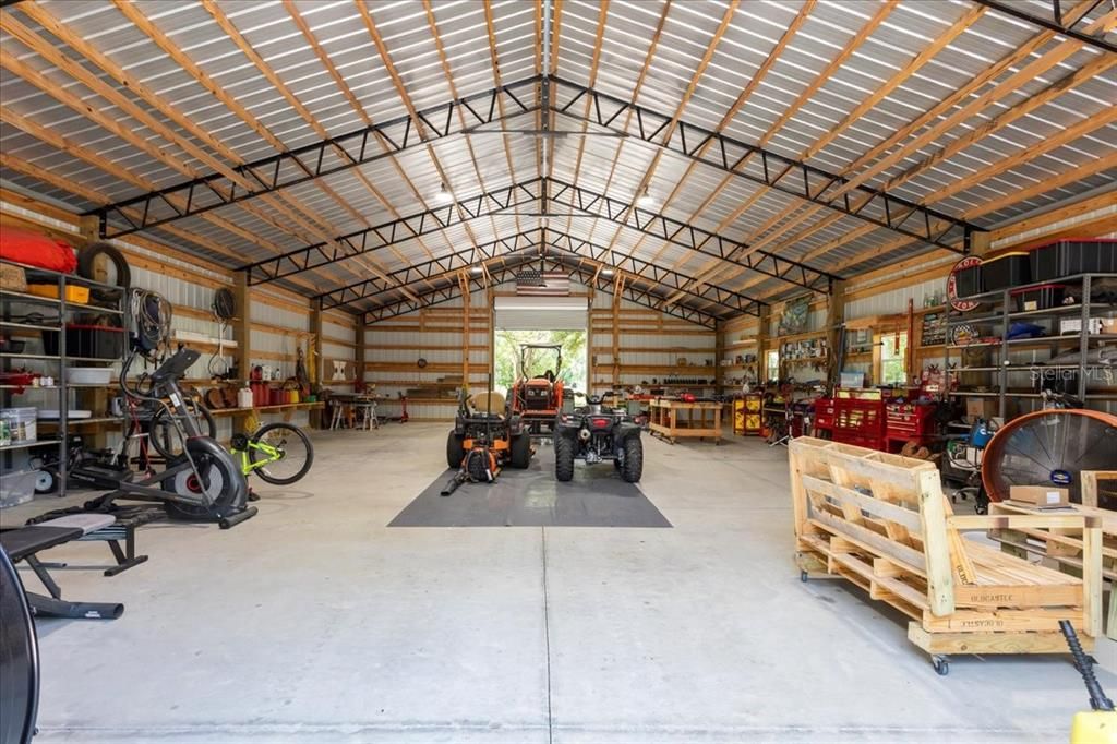 En Venta: $1,800,000 (4 camas, 3 baños, 2769 Pies cuadrados)