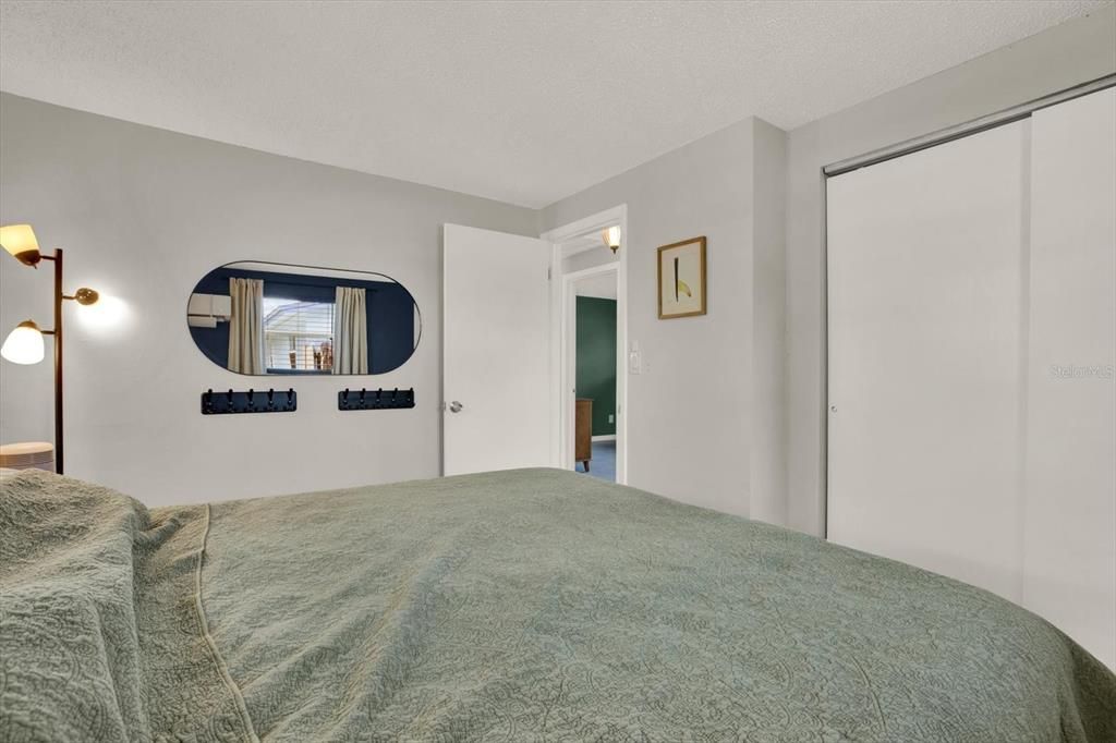 Activo con contrato: $310,000 (3 camas, 1 baños, 1056 Pies cuadrados)