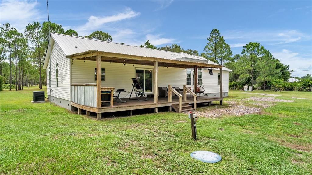 Active With Contract: $495,000 (3 beds, 2 baths, 1874 Square Feet)