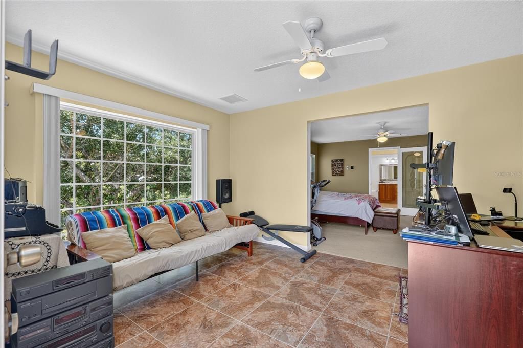For Sale: $760,000 (4 beds, 3 baths, 3160 Square Feet)