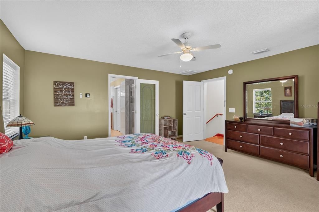 For Sale: $760,000 (4 beds, 3 baths, 3160 Square Feet)