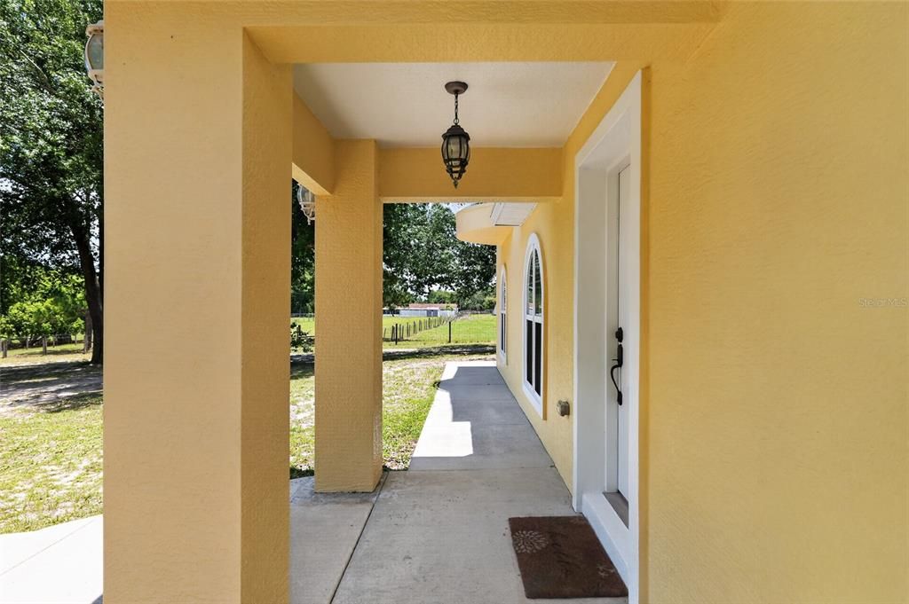 For Sale: $760,000 (4 beds, 3 baths, 3160 Square Feet)