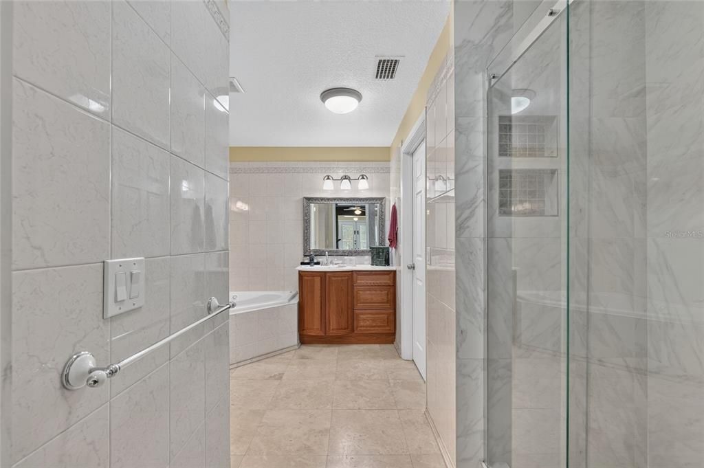 For Sale: $760,000 (4 beds, 3 baths, 3160 Square Feet)