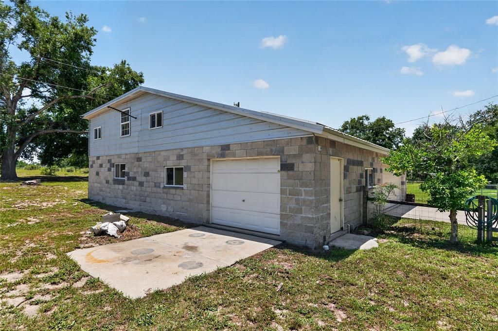 For Sale: $760,000 (4 beds, 3 baths, 3160 Square Feet)
