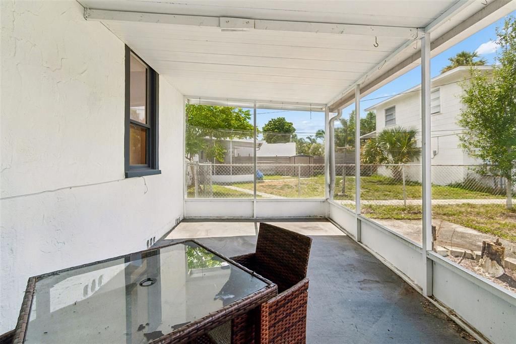 En Venta: $449,000 (2 camas, 1 baños, 1022 Pies cuadrados)