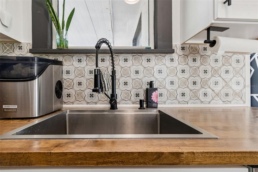 En Venta: $449,000 (2 camas, 1 baños, 1022 Pies cuadrados)