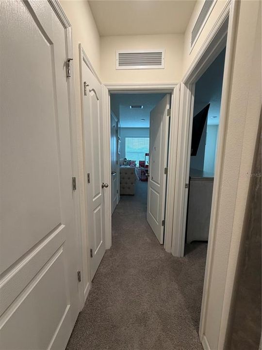 For Rent: $2,200 (3 beds, 2 baths, 1672 Square Feet)