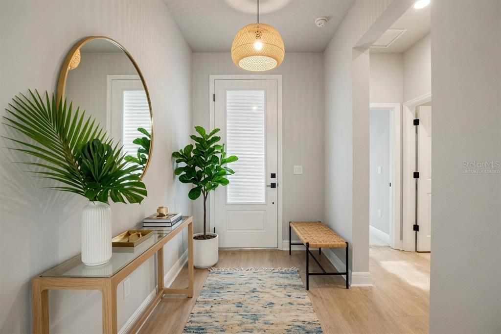 En Venta: $438,900 (3 camas, 2 baños, 1715 Pies cuadrados)
