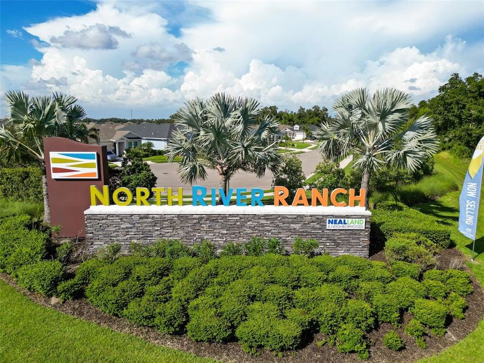 En Venta: $438,900 (3 camas, 2 baños, 1715 Pies cuadrados)