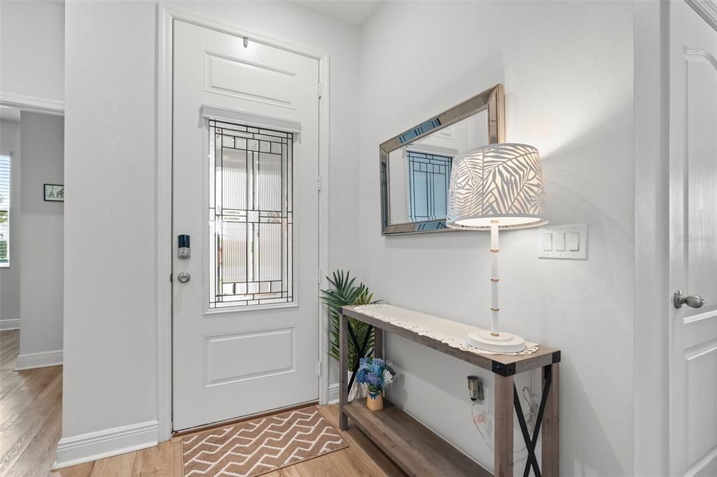 En Venta: $369,900 (4 camas, 2 baños, 1707 Pies cuadrados)