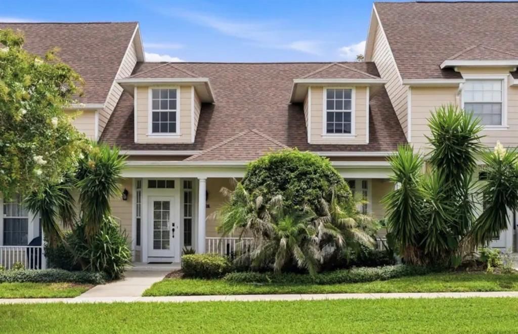En Venta: $423,000 (3 camas, 2 baños, 2421 Pies cuadrados)