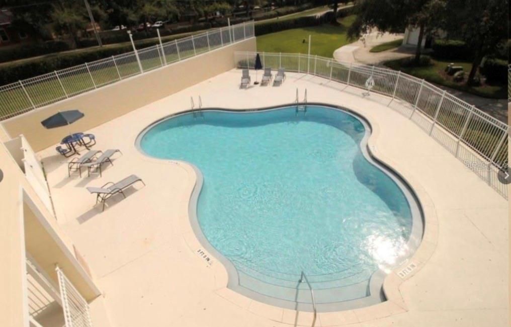 En Venta: $423,000 (3 camas, 2 baños, 2421 Pies cuadrados)