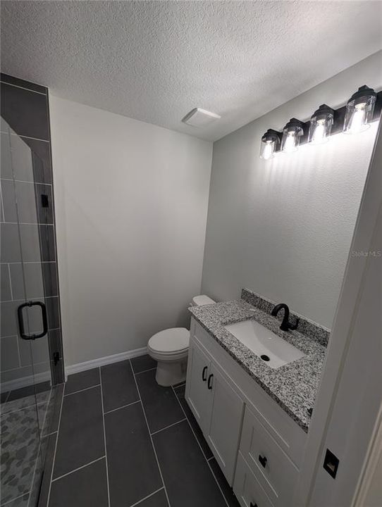 For Sale: $263,900 (3 beds, 2 baths, 1372 Square Feet)