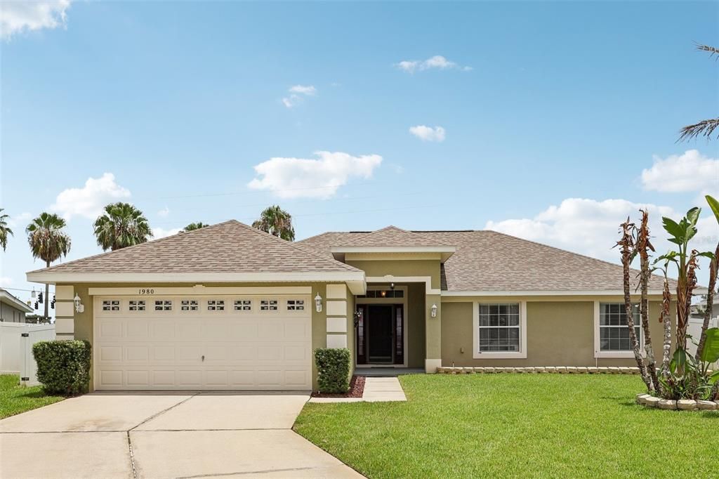 For Sale: $364,999 (4 beds, 2 baths, 1788 Square Feet)