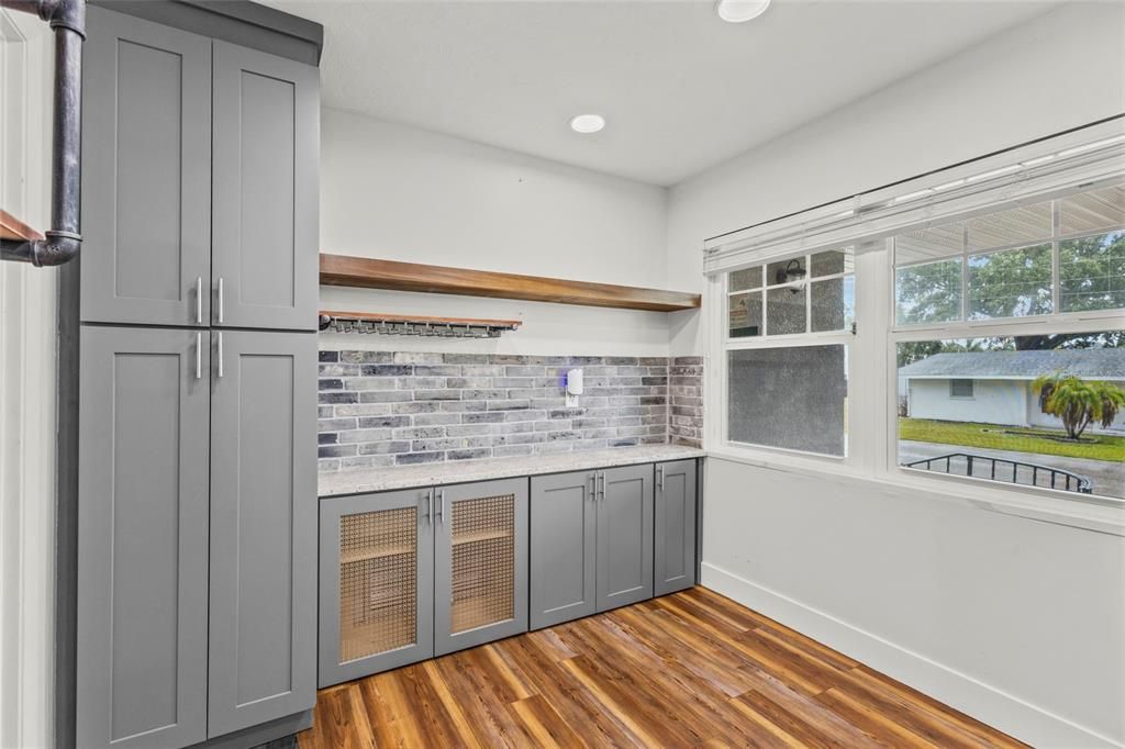 En Venta: $499,000 (3 camas, 2 baños, 1514 Pies cuadrados)