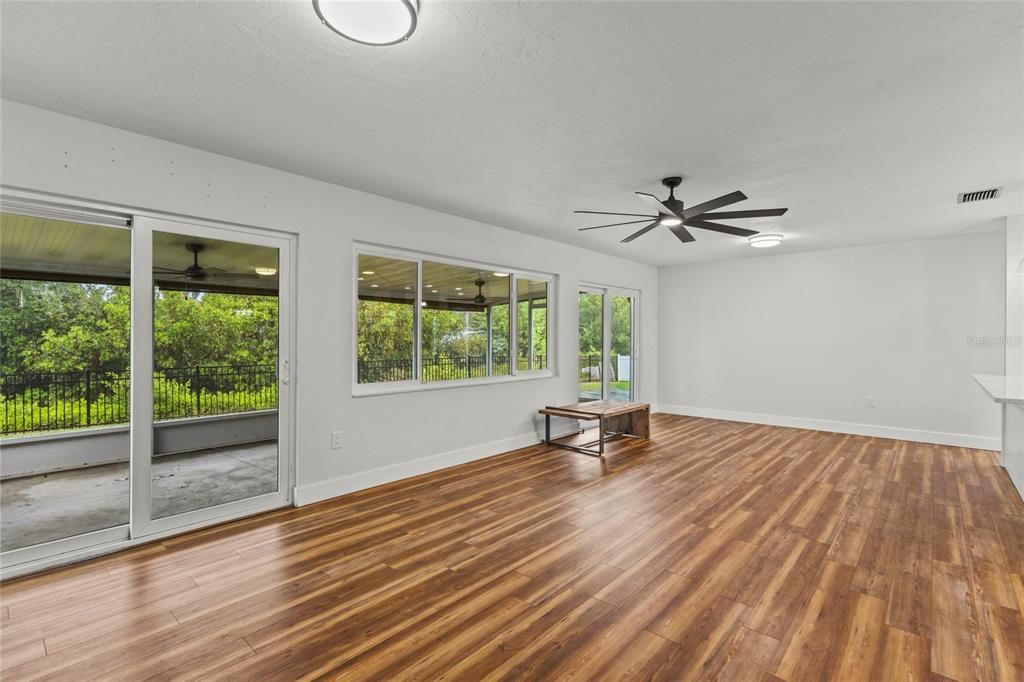En Venta: $499,000 (3 camas, 2 baños, 1514 Pies cuadrados)