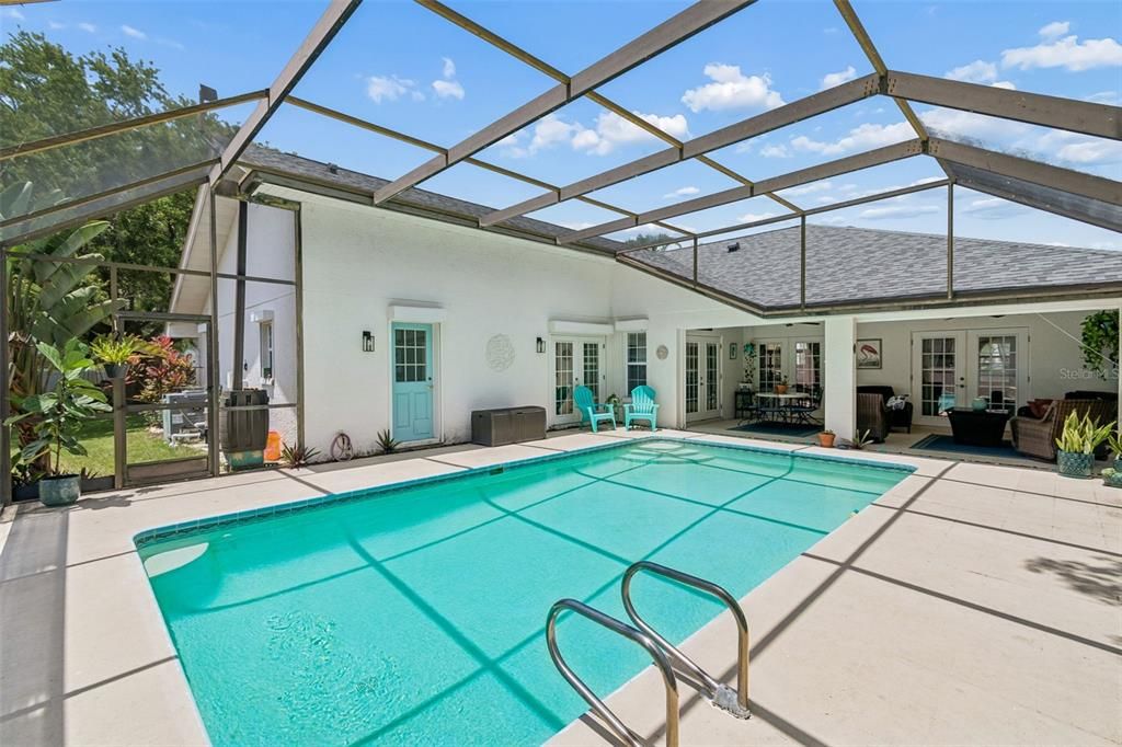 En Venta: $735,000 (4 camas, 3 baños, 2363 Pies cuadrados)