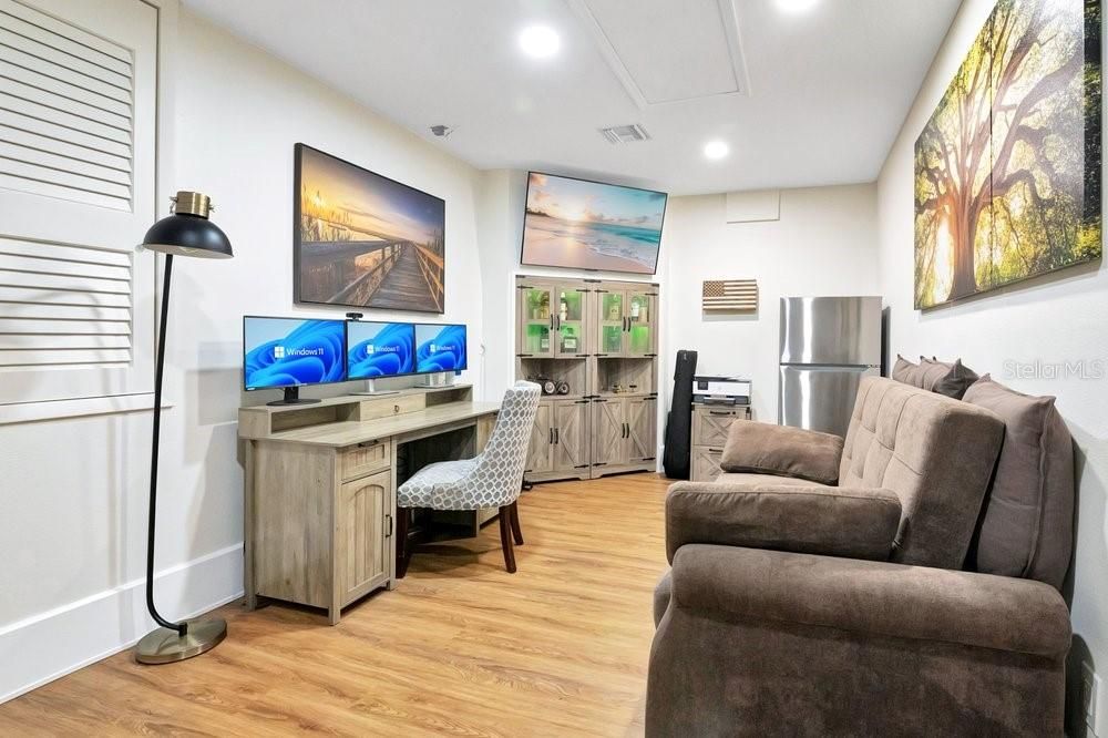 For Sale: $475,000 (3 beds, 2 baths, 1815 Square Feet)