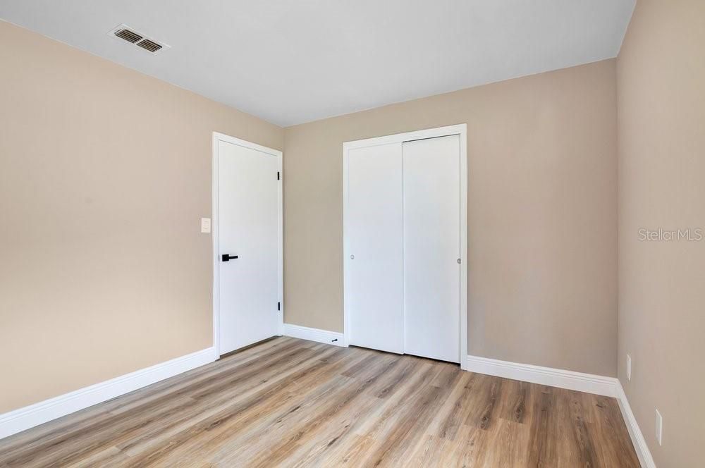 待售: $335,000 (3 贝兹, 2 浴室, 1398 平方英尺)