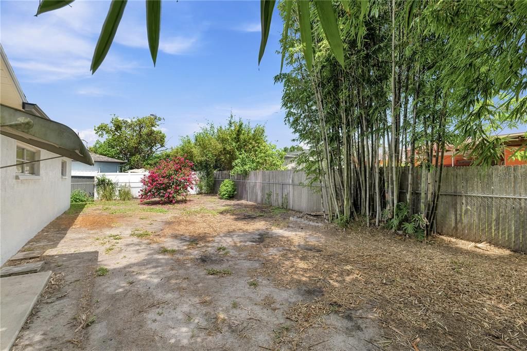 For Sale: $289,900 (3 beds, 2 baths, 1595 Square Feet)