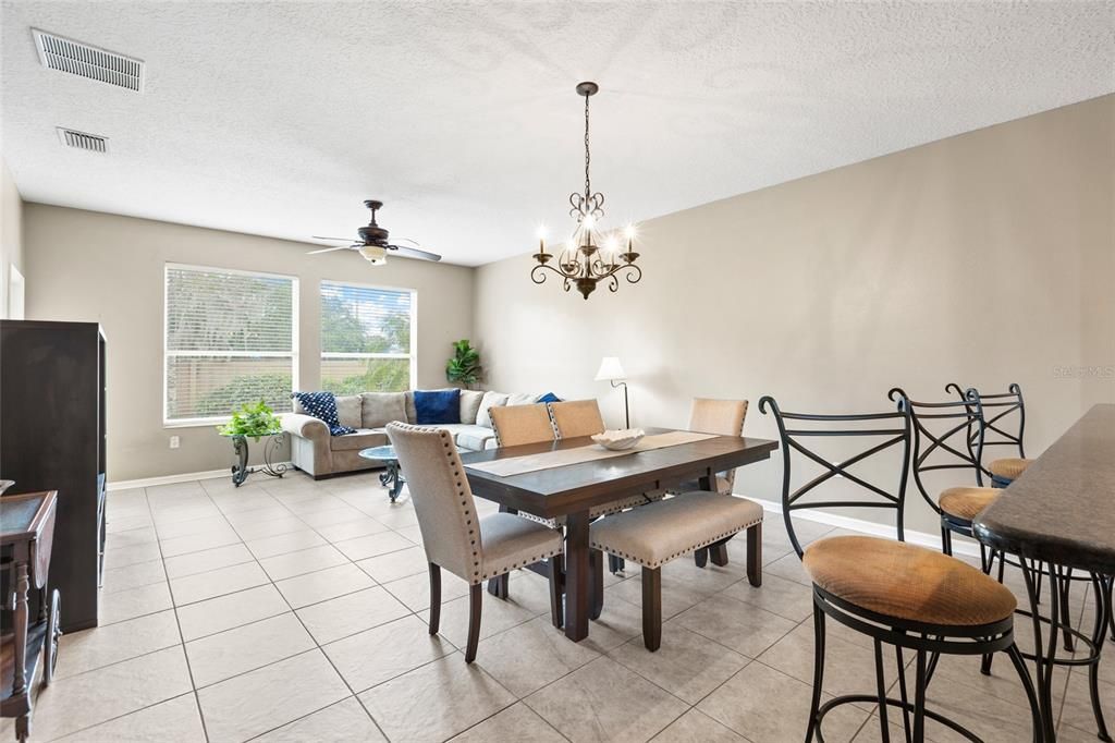 For Sale: $320,000 (3 beds, 2 baths, 1876 Square Feet)