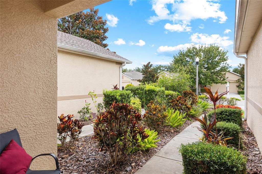 For Sale: $320,000 (3 beds, 2 baths, 1876 Square Feet)