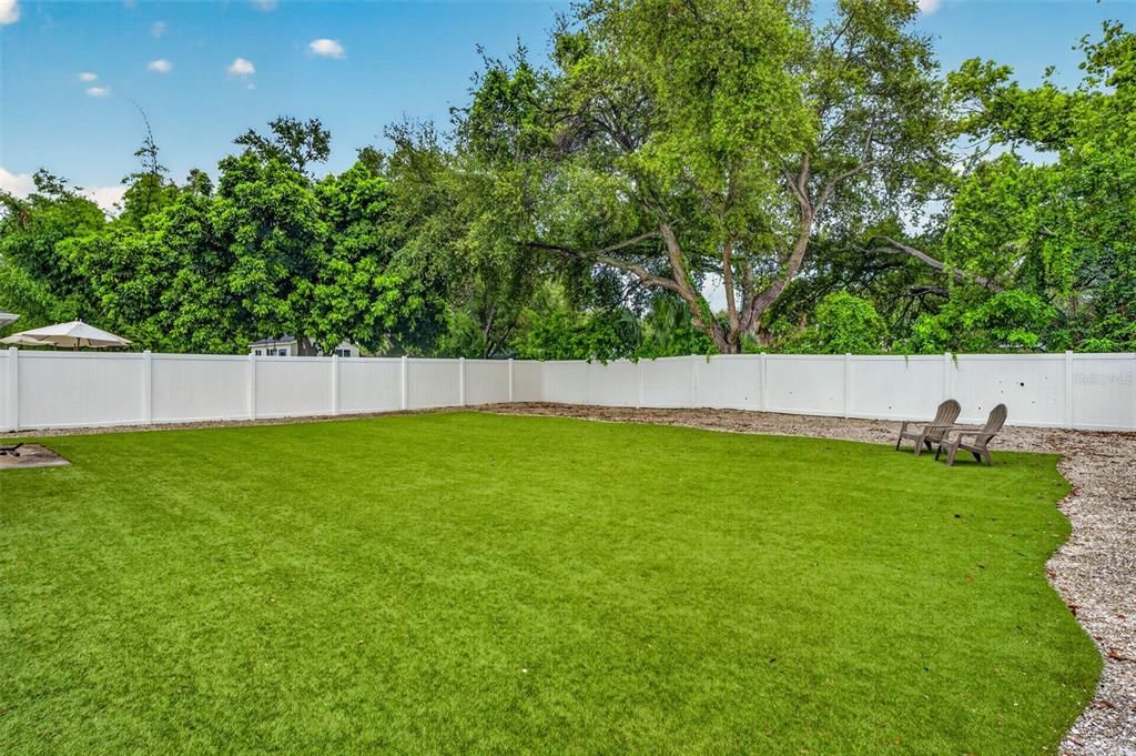 En Venta: $675,000 (3 camas, 2 baños, 1413 Pies cuadrados)