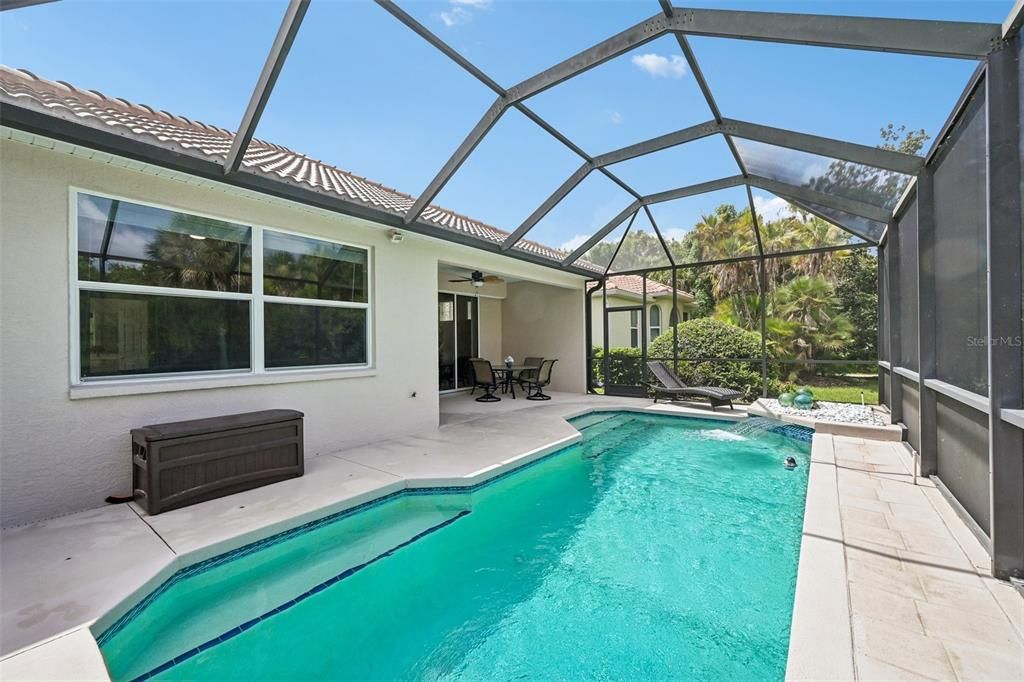 En Venta: $495,999 (3 camas, 2 baños, 1688 Pies cuadrados)