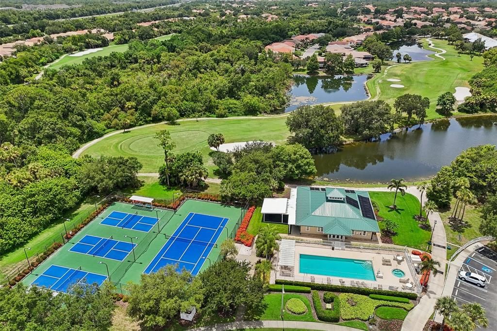 En Venta: $495,999 (3 camas, 2 baños, 1688 Pies cuadrados)