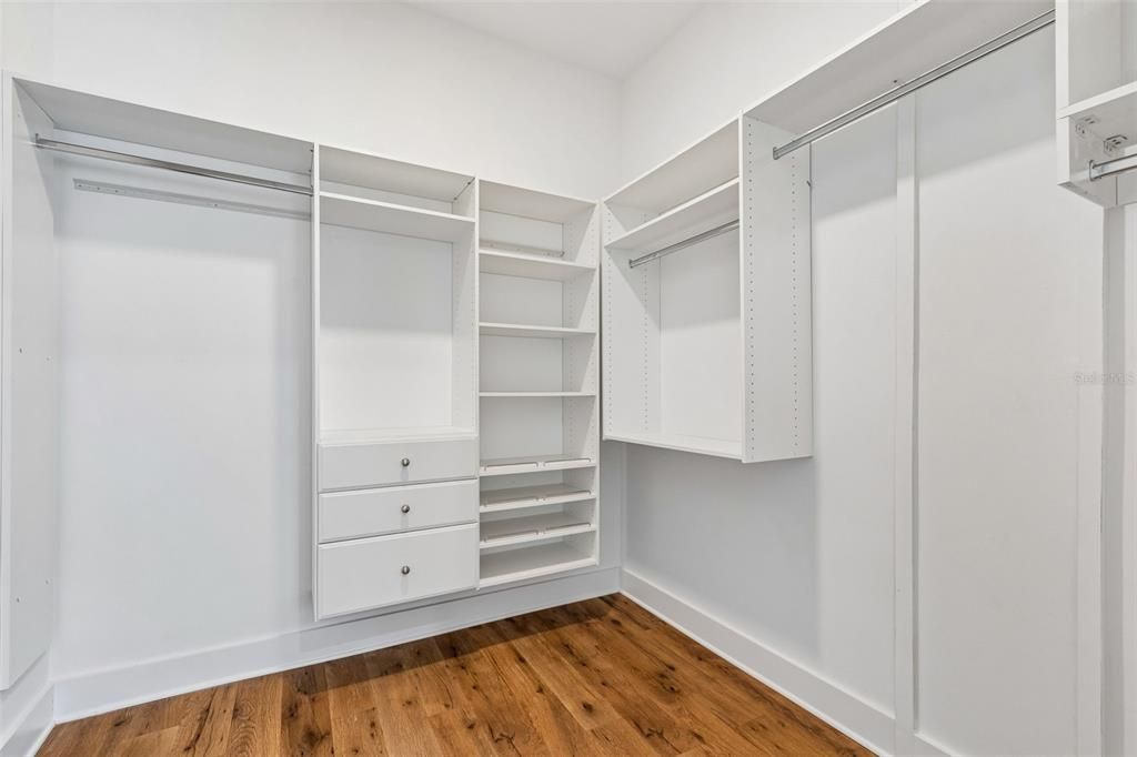 На продажу: $1,399,900 (4 спален, 4 ванн, 3433 Квадратных фут)