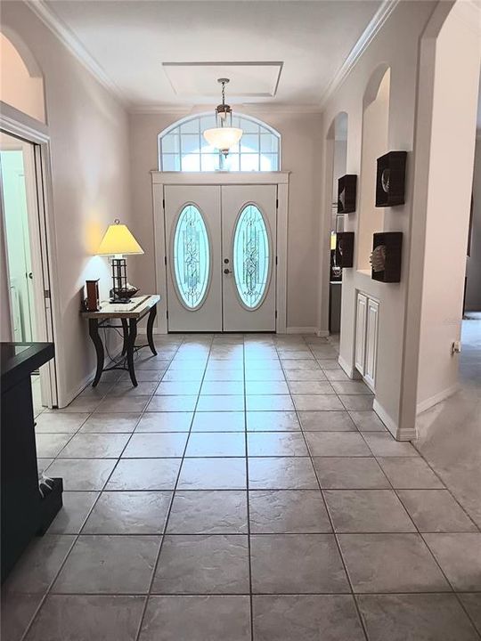 En Venta: $525,000 (3 camas, 2 baños, 2045 Pies cuadrados)