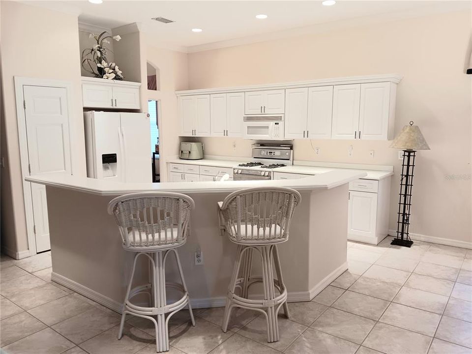 En Venta: $525,000 (3 camas, 2 baños, 2045 Pies cuadrados)