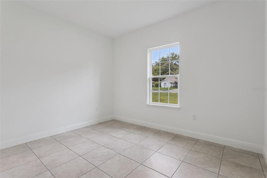 For Sale: $255,000 (4 beds, 2 baths, 1546 Square Feet)