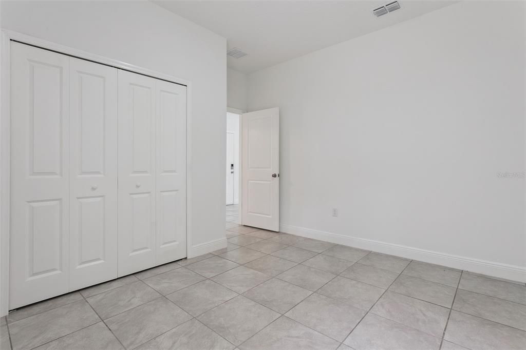 For Sale: $255,000 (4 beds, 2 baths, 1546 Square Feet)
