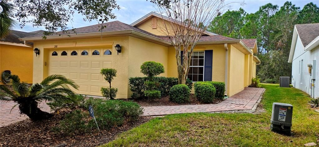 For Rent: $1,800 (2 beds, 2 baths, 1240 Square Feet)