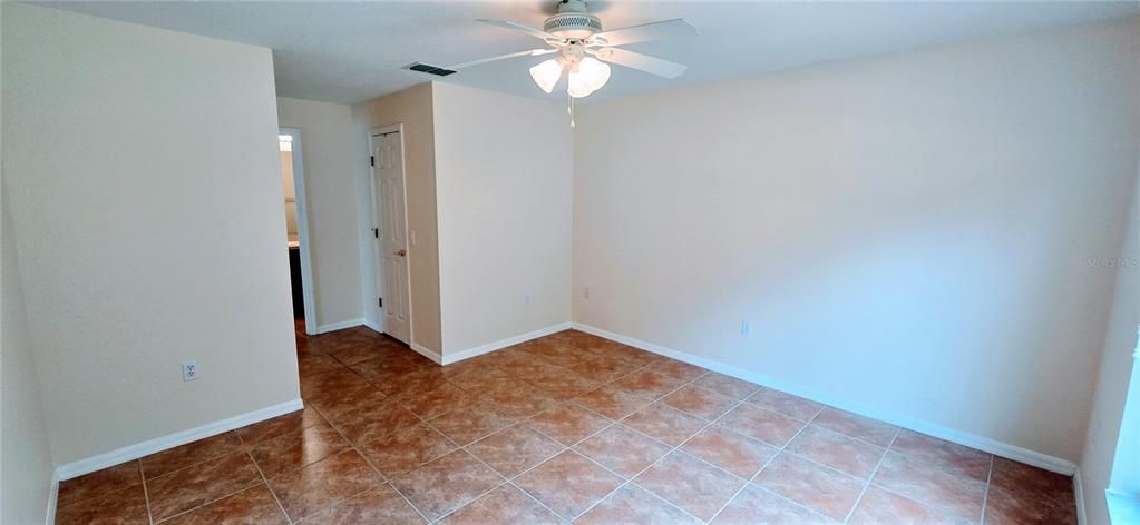 For Rent: $1,800 (2 beds, 2 baths, 1240 Square Feet)