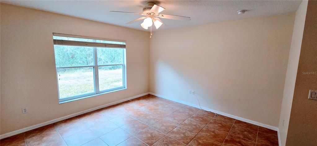 For Rent: $1,800 (2 beds, 2 baths, 1240 Square Feet)