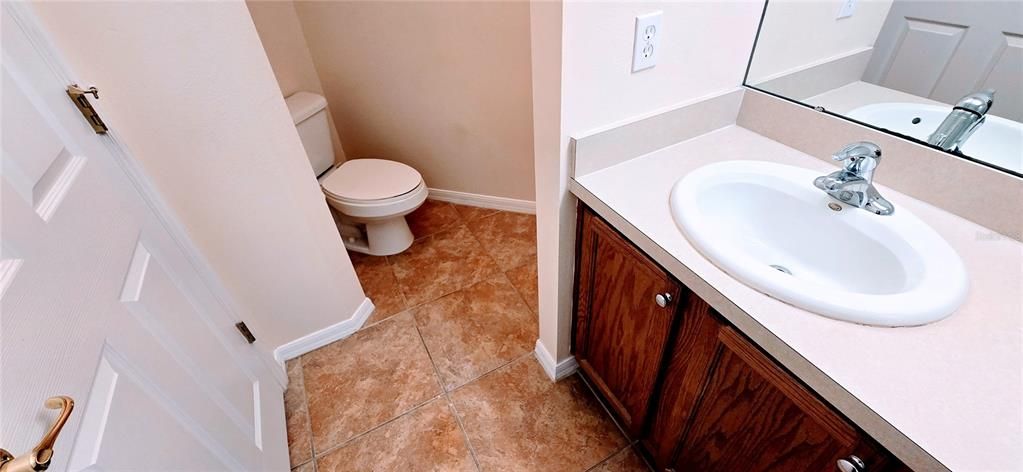 For Rent: $1,800 (2 beds, 2 baths, 1240 Square Feet)
