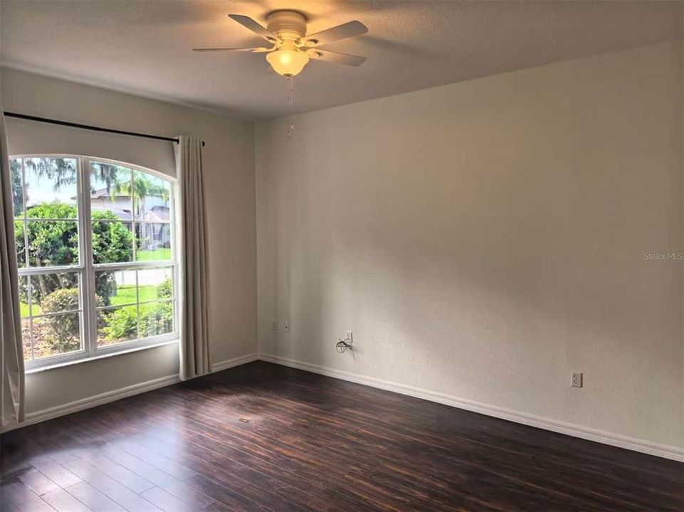 В аренду: $2,500 (3 спален, 2 ванн, 2494 Квадратных фут)