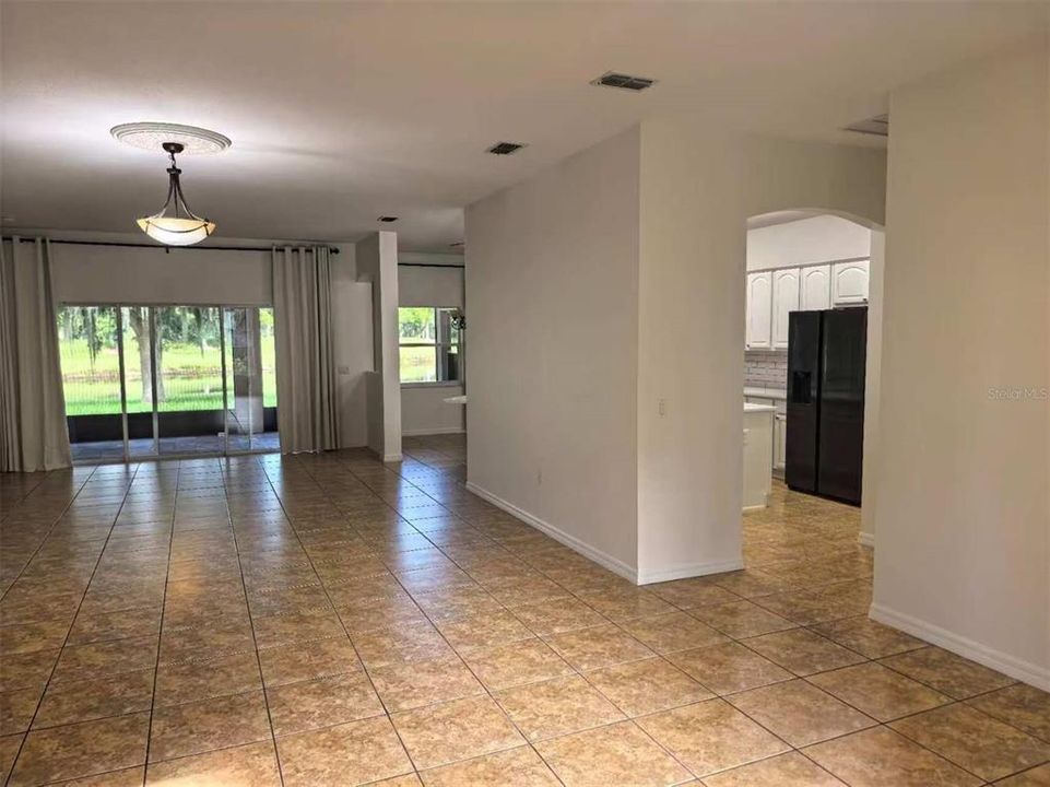 В аренду: $2,500 (3 спален, 2 ванн, 2494 Квадратных фут)