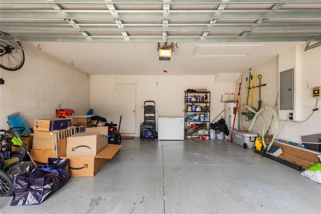 For Sale: $449,900 (3 beds, 2 baths, 2222 Square Feet)