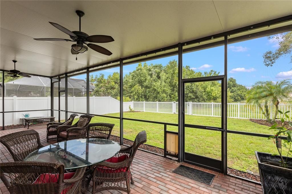 For Sale: $449,900 (3 beds, 2 baths, 2222 Square Feet)
