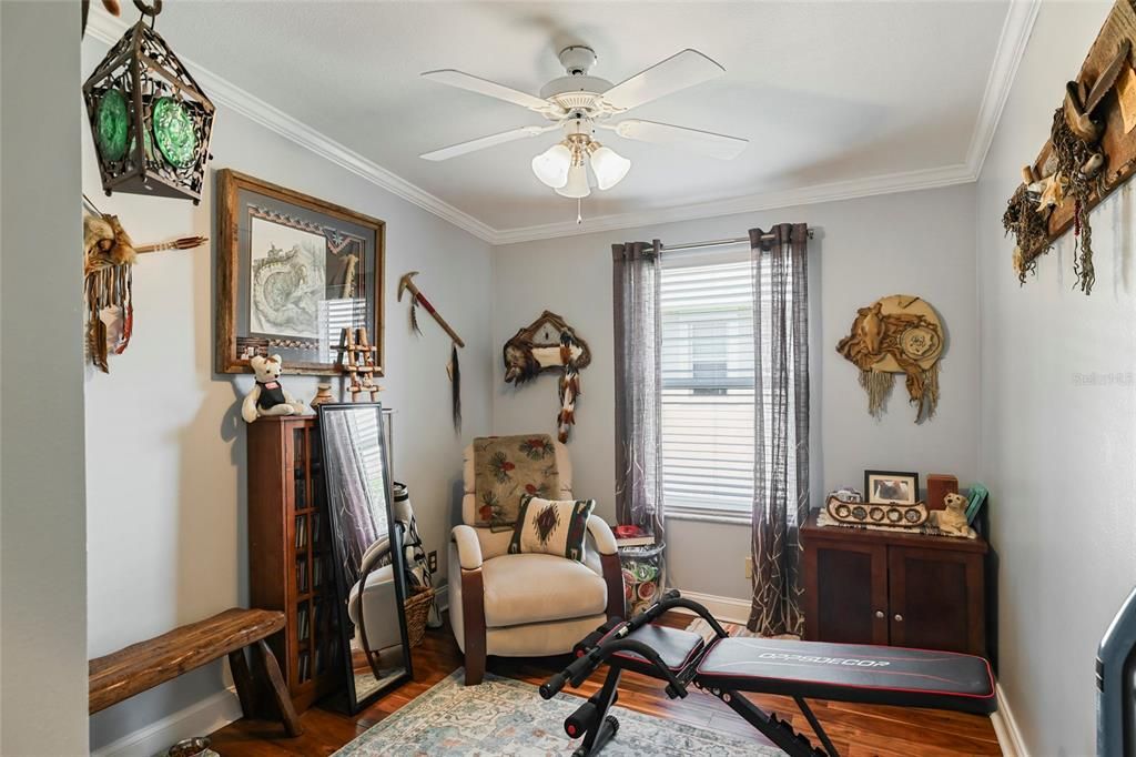 For Sale: $279,000 (3 beds, 2 baths, 1284 Square Feet)