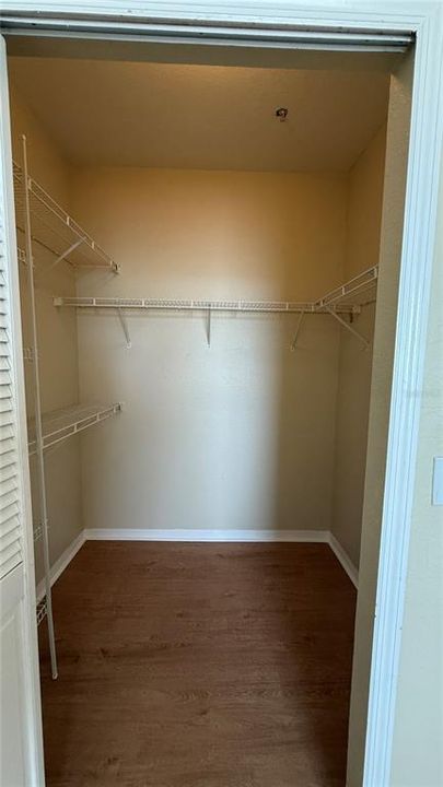 For Rent: $1,800 (3 beds, 2 baths, 1205 Square Feet)