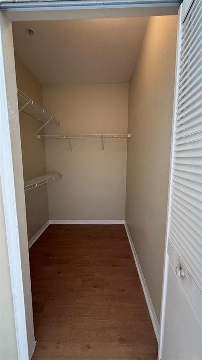 For Rent: $1,800 (3 beds, 2 baths, 1205 Square Feet)