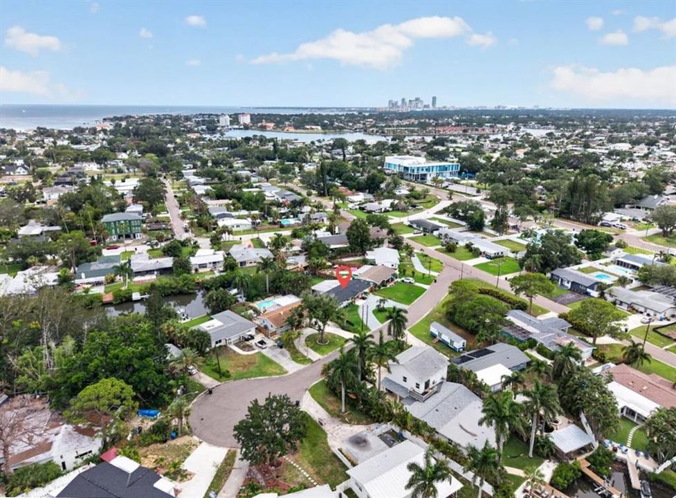 На продажу: $649,900 (3 спален, 2 ванн, 1439 Квадратных фут)
